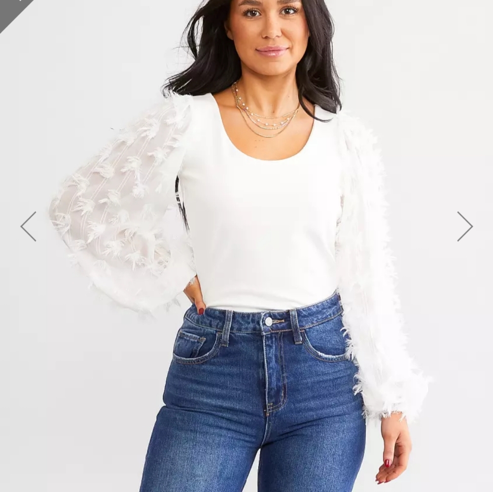 Willow & Root Metallic Fringe Top - NWT